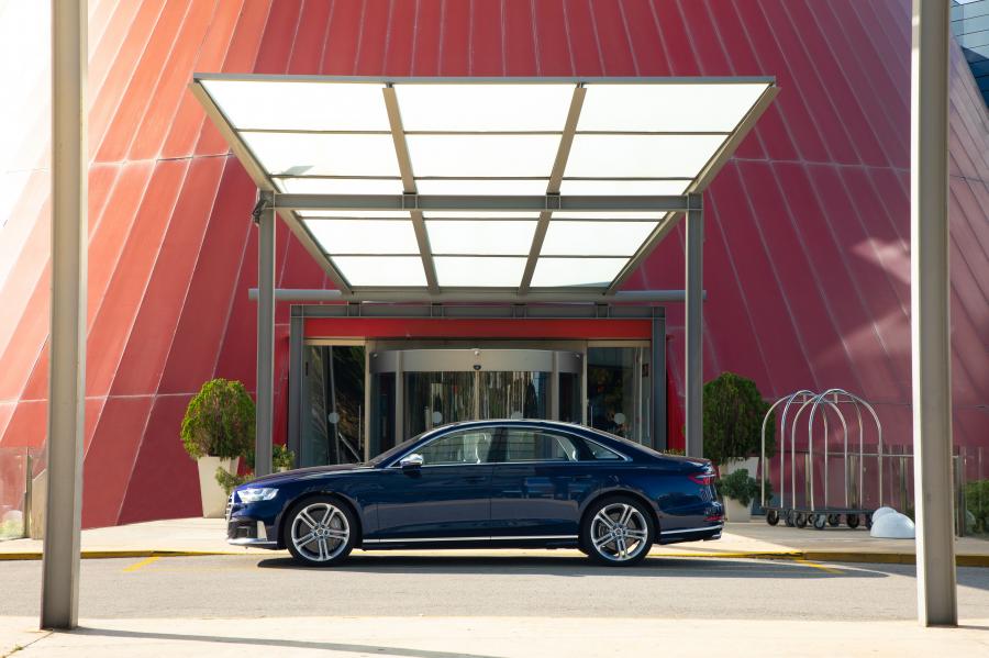  Audi S8 (D5) 2019 года  (WW) (фото 36 из 45)